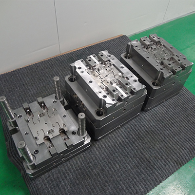 Plug Mould